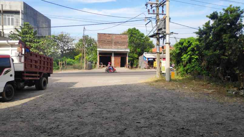 dijual ruko gudang kantor raya kedamean gresik