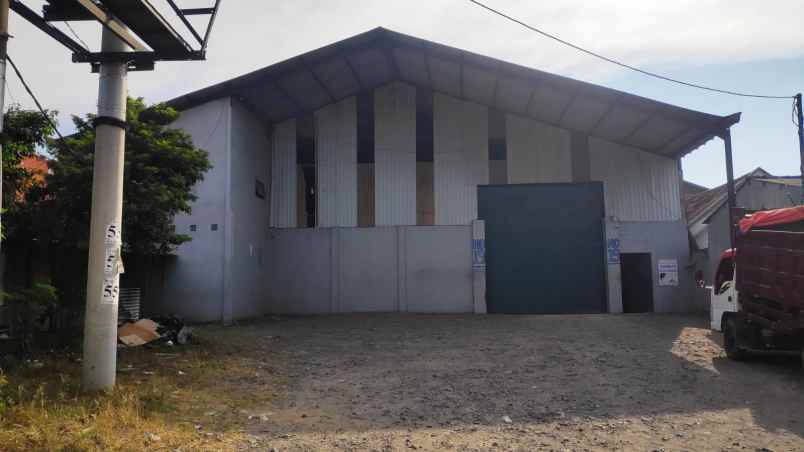 dijual ruko gudang kantor raya kedamean gresik