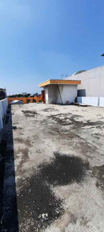 dijual ruko gudang kantor raya ngagel