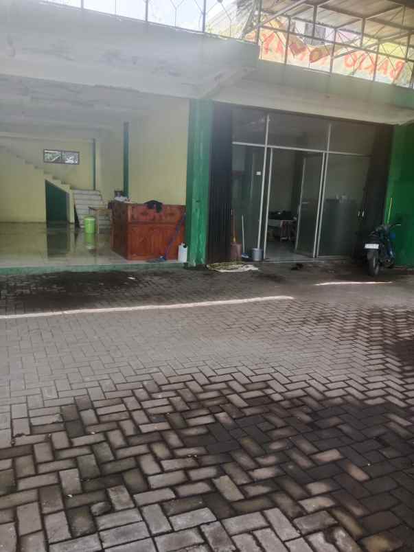 dijual ruko gudang kantor suratmo