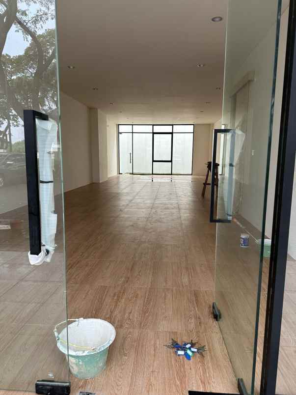 dijual ruko hive himalaya di jl boulevard palem raya