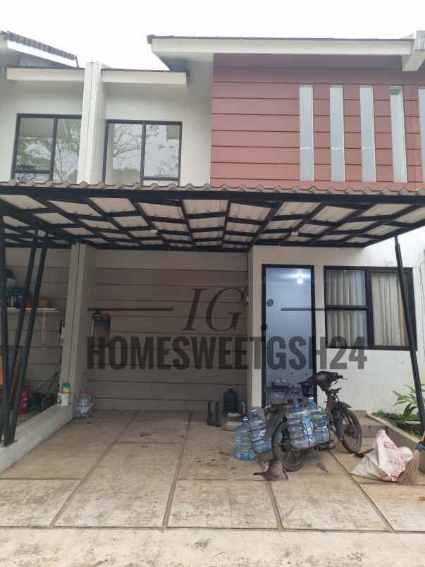 dijual rumah 2 lantai di gunung sindur