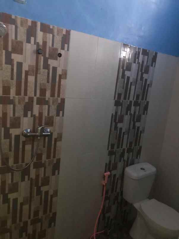 dijual rumah 3 lantai di kota malang free all biaya