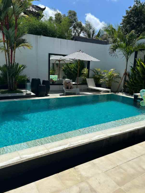 dijual rumah area kerobokan bali