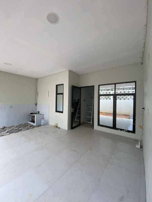 dijual rumah balandongan caringin bogor