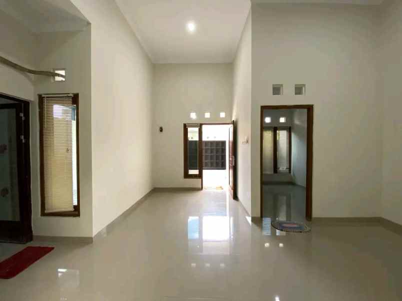 dijual rumah banguntapan jl imogiri timur