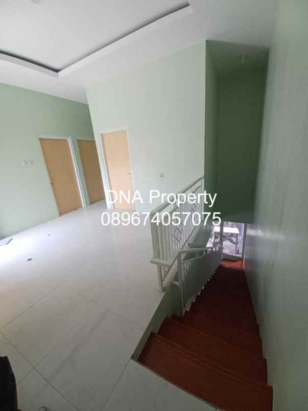 dijual rumah baru 2 lantai di pemkot cimahi