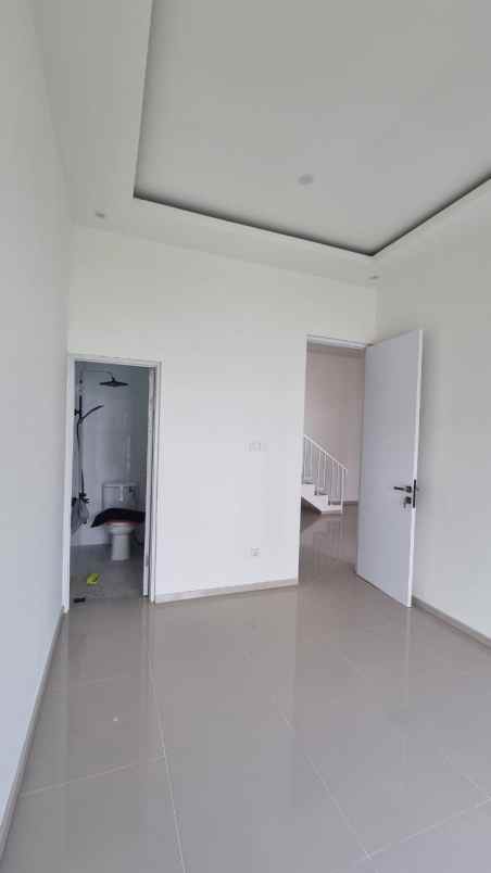 dijual rumah baru di cibubur depok radar auri