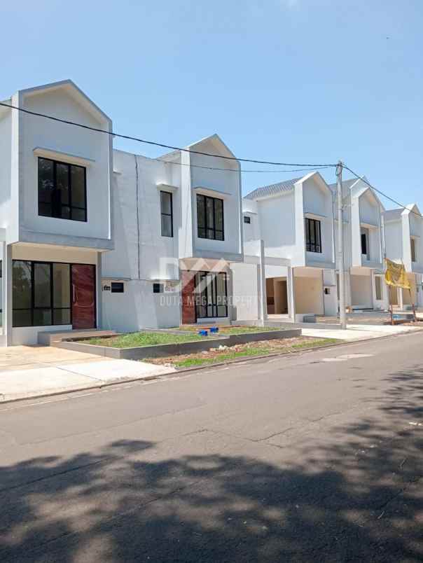 dijual rumah baru di serpong garden
