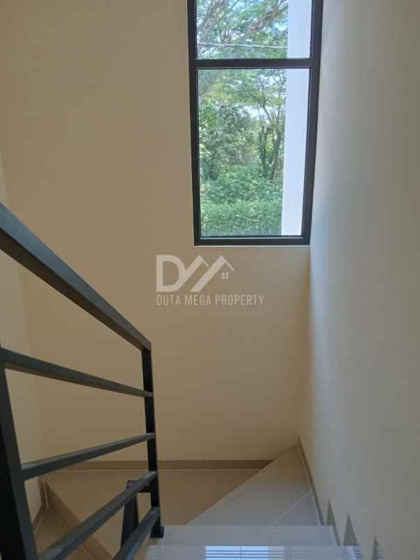 dijual rumah baru di serpong garden