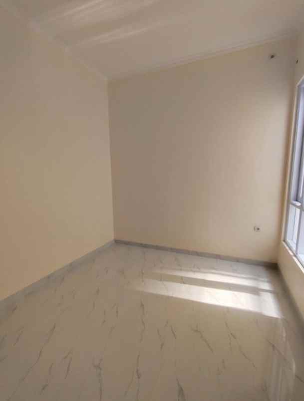 dijual rumah beji beji depik