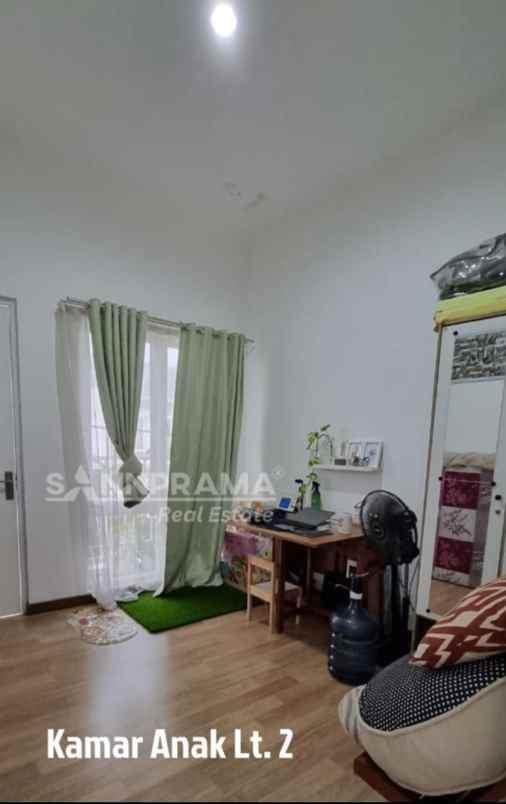 dijual rumah beji depok