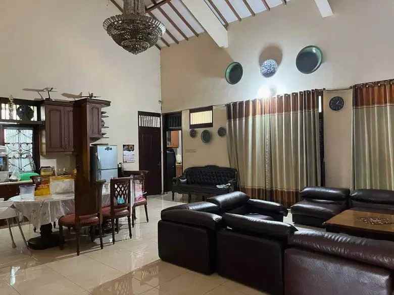 dijual rumah bintaro sektor 9