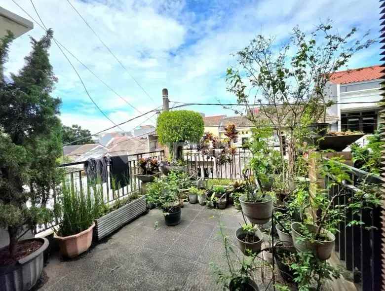 dijual rumah bsd nusaloka