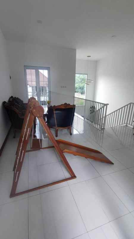 dijual rumah bukit cinere indah cinere