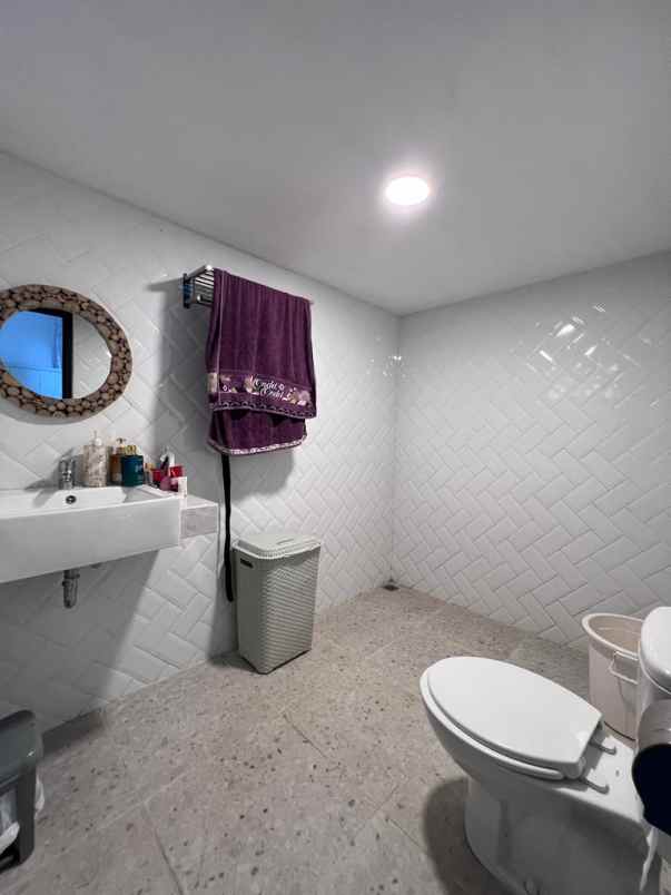 dijual rumah bukit cinere indah cinere