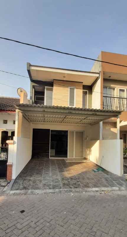 dijual rumah bukit palma