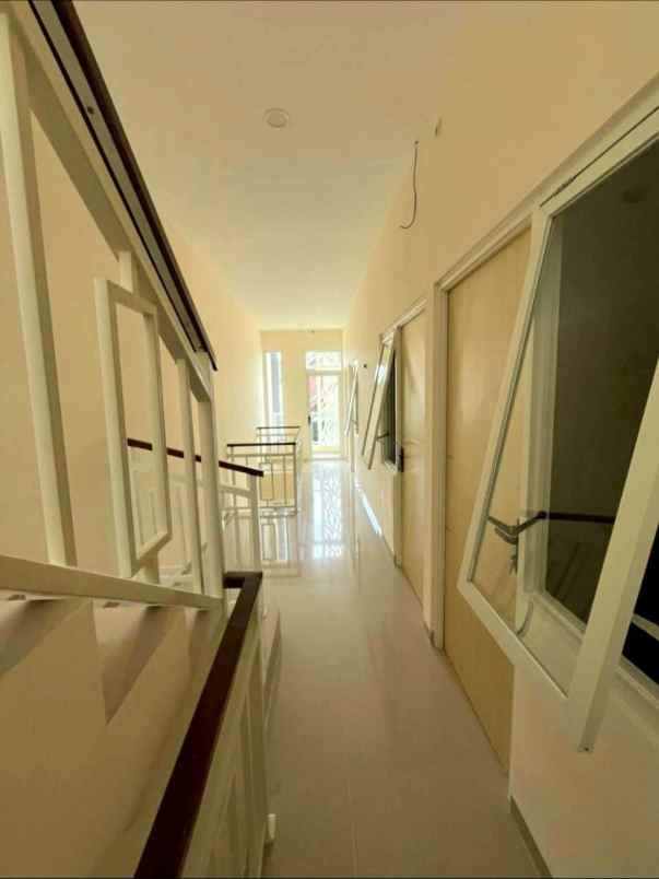 dijual rumah candi mendut suhat kota