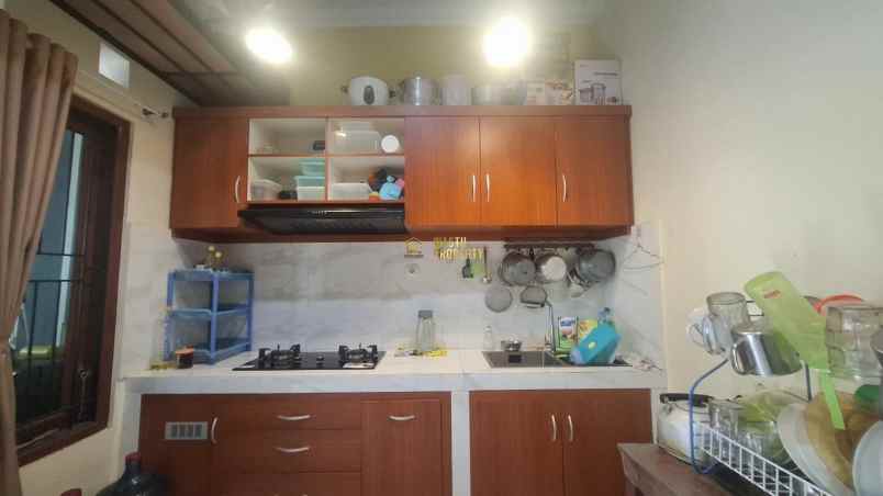 dijual rumah caturtunggal