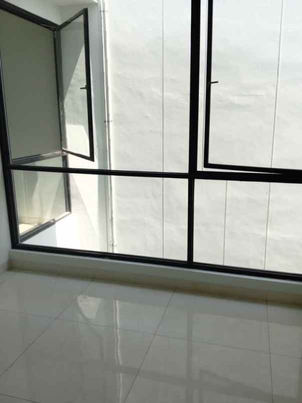 dijual rumah cemorokandang