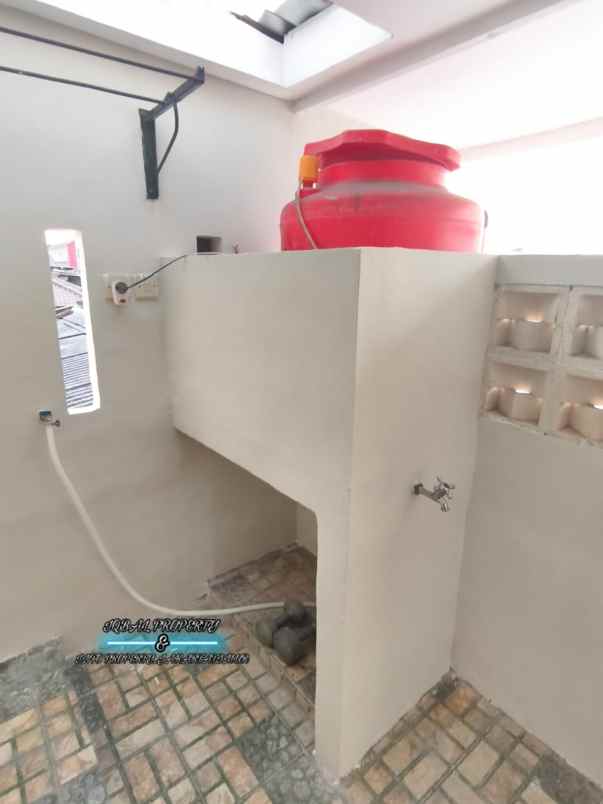 dijual rumah cempaka putih jakarta pusat