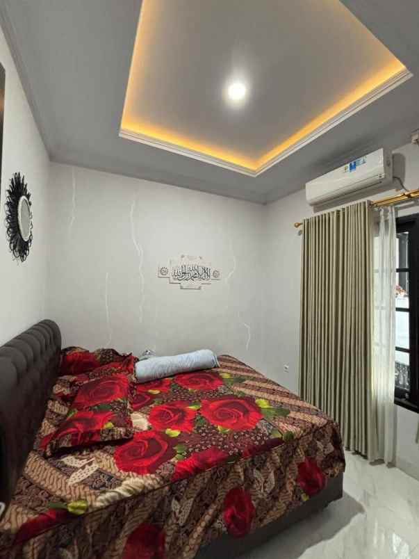 dijual rumah ciganjur