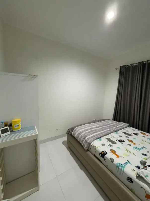 dijual rumah cinere depok