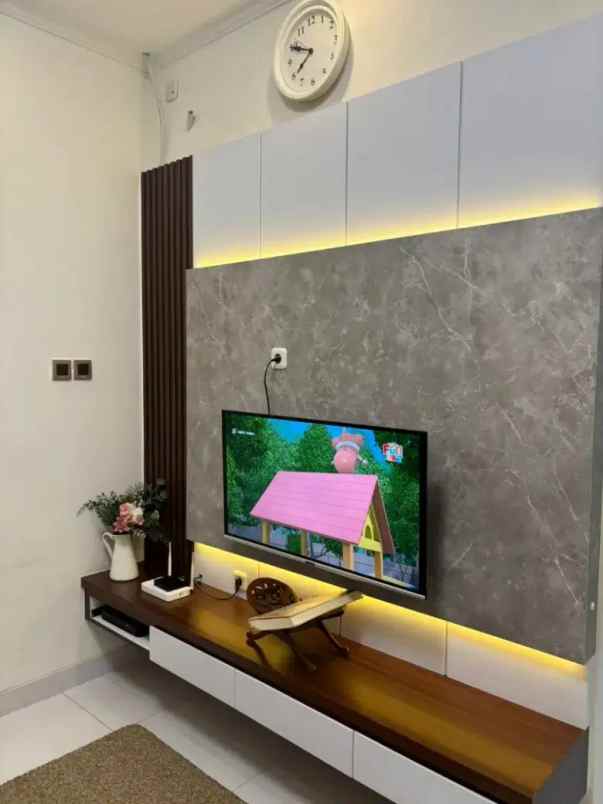 dijual rumah cinere depok