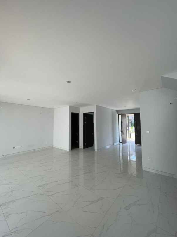 dijual rumah citraland cpi losari