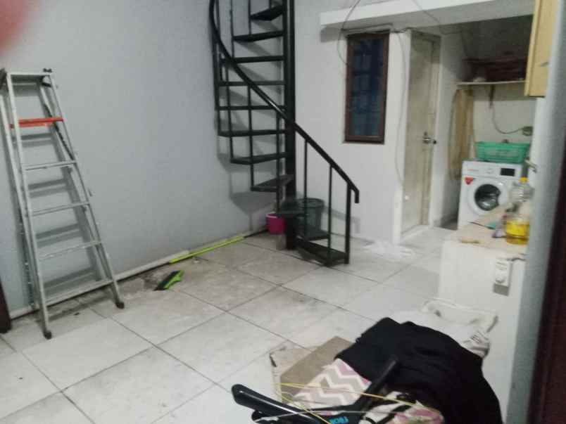 dijual rumah cluster alamanda jakarta