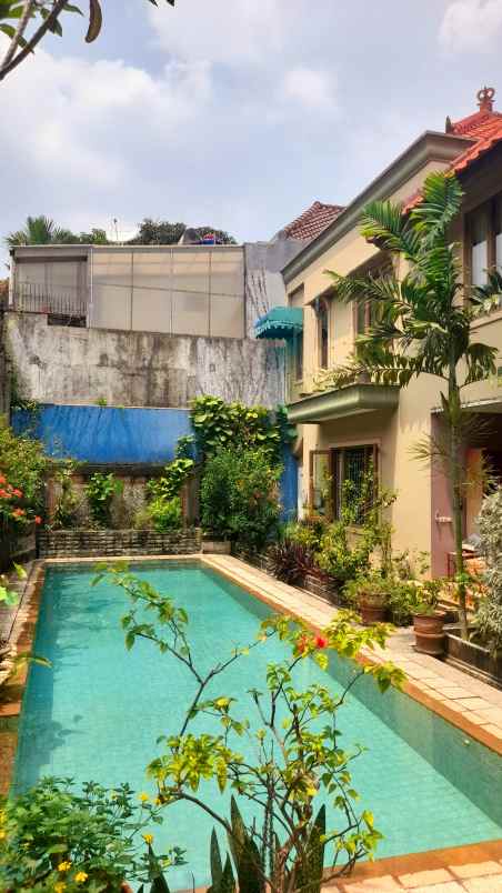 dijual rumah cluster bali view