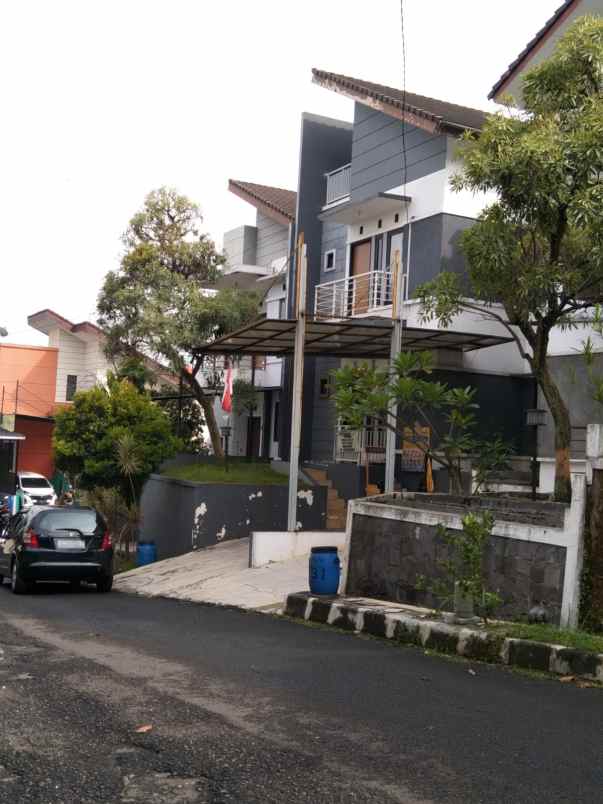 dijual rumah cluster bandung city view