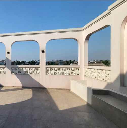 dijual rumah cluster catalina gading