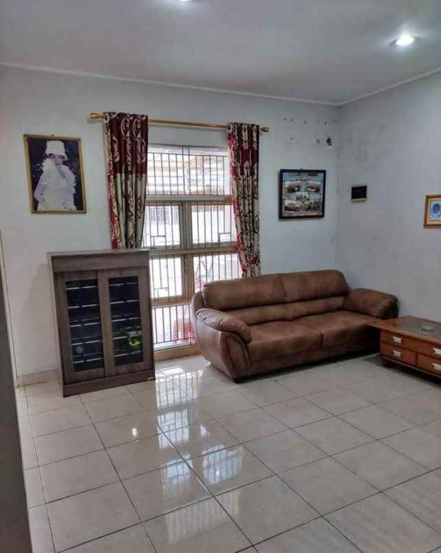 dijual rumah cluster dadap residence