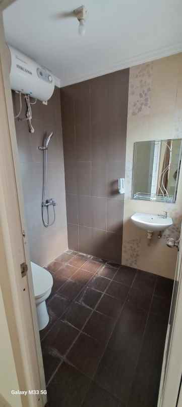 dijual rumah cluster family residence