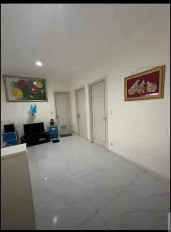 dijual rumah cluster giri