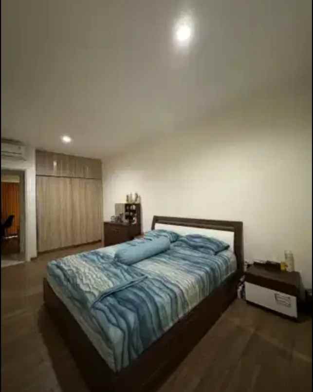dijual rumah cluster giri