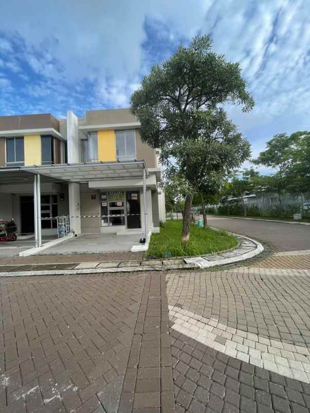 dijual rumah cluster hawai pik2