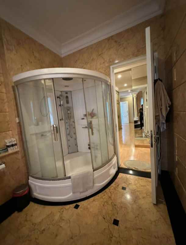 dijual rumah cluster kano permai pik