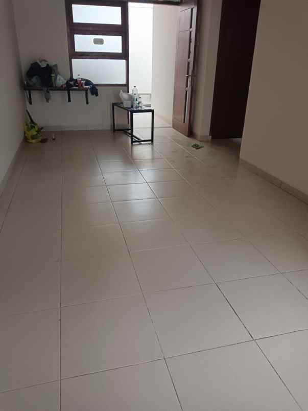 dijual rumah cluster madani regency