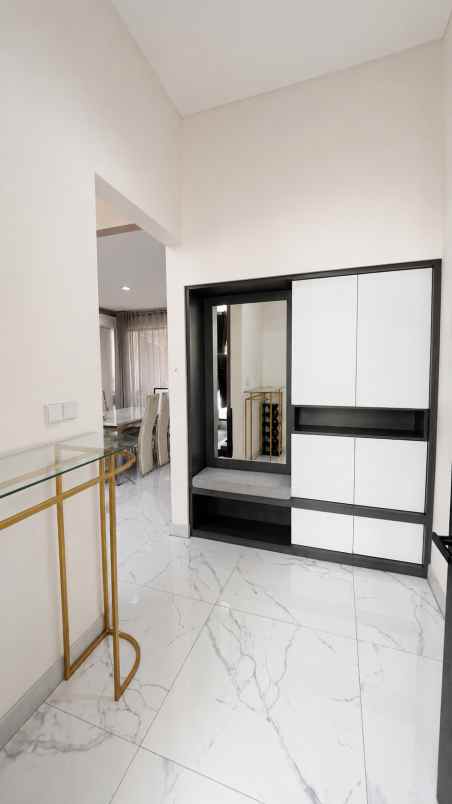 dijual rumah cluster matana asya jgc