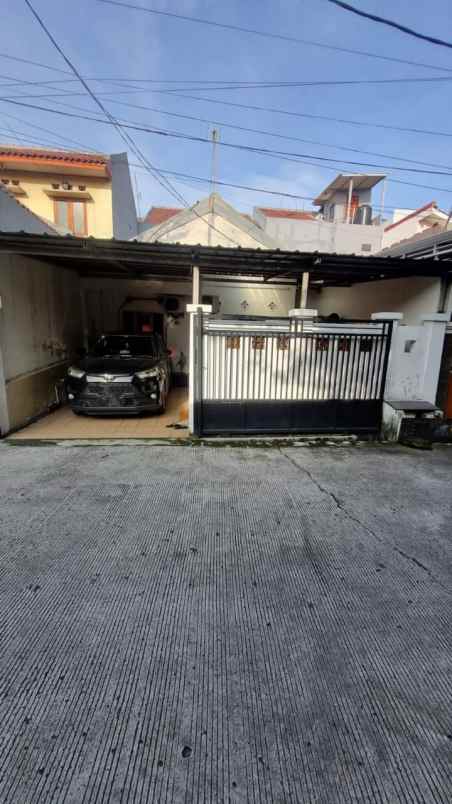 dijual rumah cluster tegal perintis