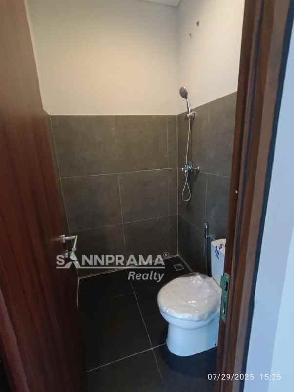 dijual rumah curug bojongsari depok