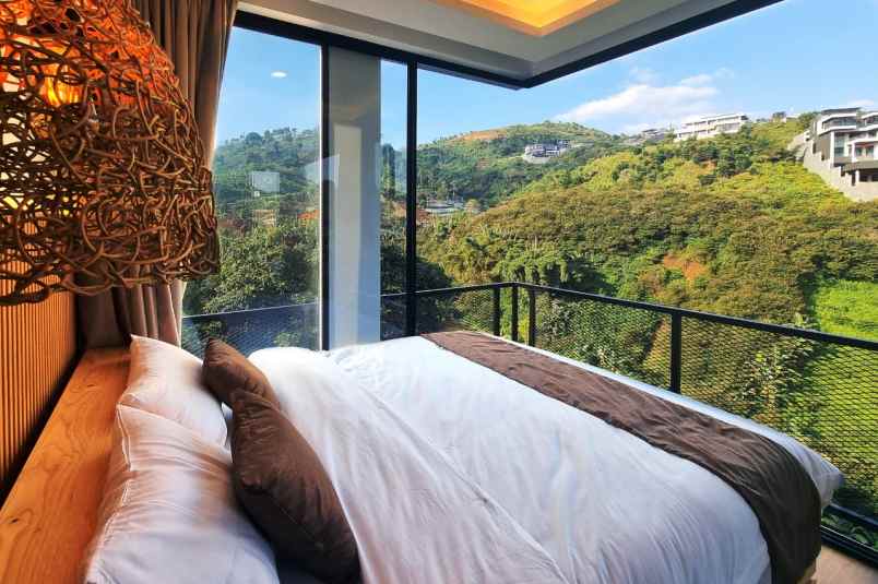 dijual rumah dago atas