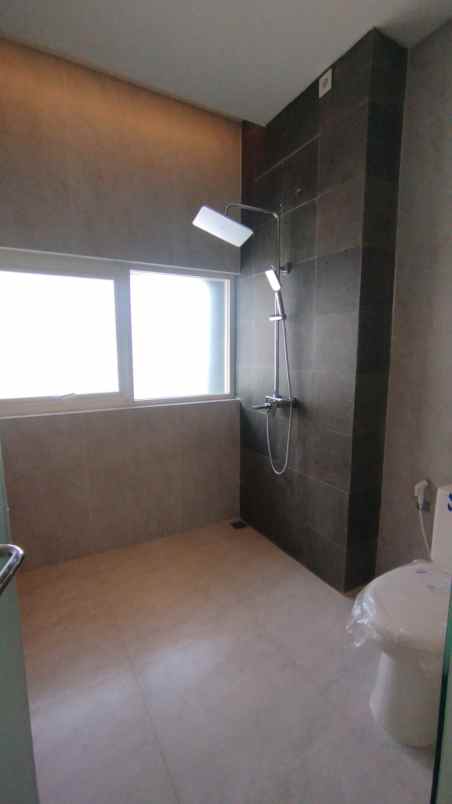 dijual rumah dago bandung utara