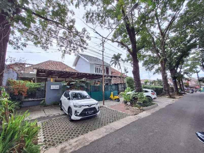 dijual rumah dago teuku angkasa