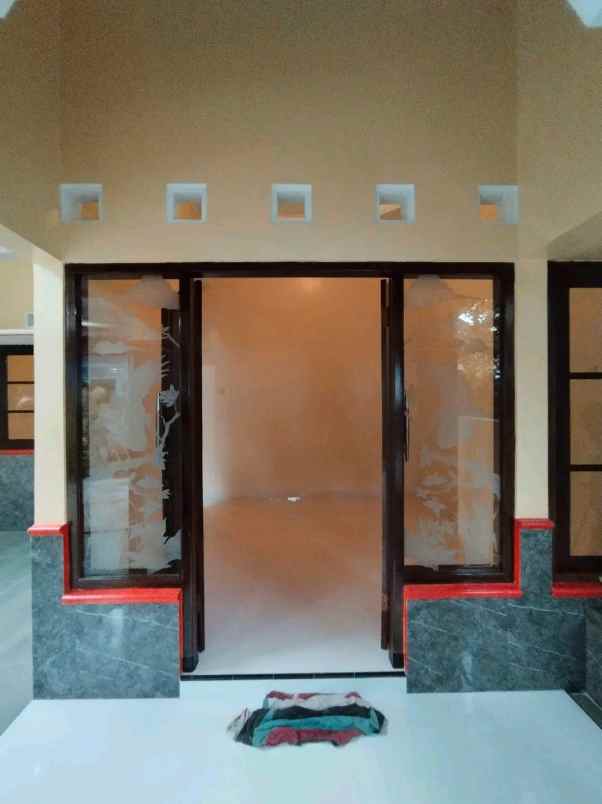 dijual rumah dekat pasar kotagede