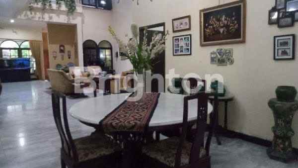 dijual rumah dharmahusada