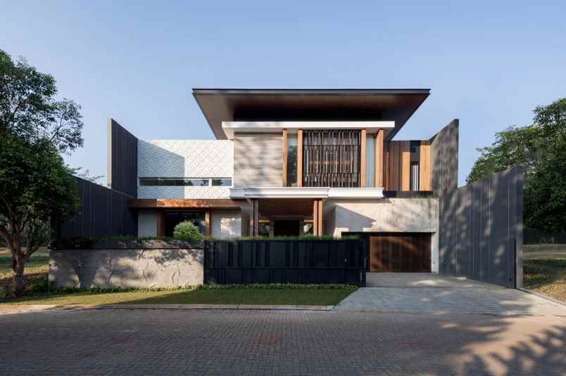 dijual rumah di puri arga golf semarang