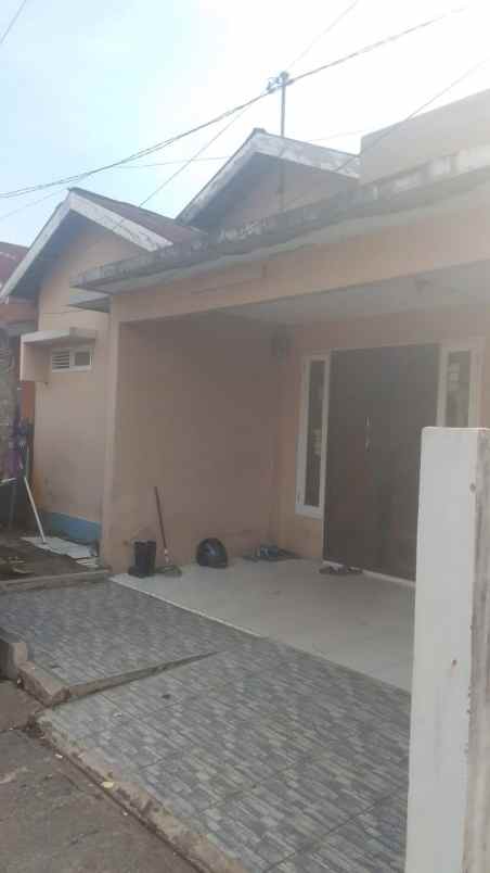 dijual rumah dibelakang pengadilan agama parit indah